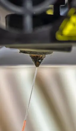 Agujas de limpieza de boquilla Agujas finas para eliminar obstrucciones y carbonilla de la boquilla con el hotend caliente.